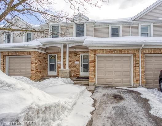 Main Photo: 25 66 Rodgers Road in Guelph: 15 - Kortright West Row/Townhouse for sale (City of Guelph)  : MLS®# 40388638