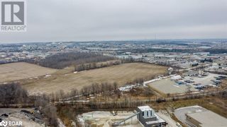 Photo 12: 89 RAWSON Avenue in Barrie: Industrial for sale : MLS®# 40365071