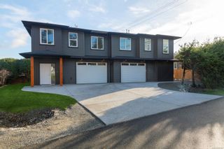 Main Photo: 44 Thetis Pl in Nanaimo: Na Departure Bay Half Duplex for sale : MLS®# 957877
