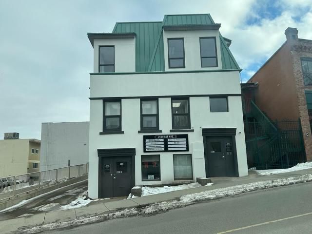 Main Photo: 293 1ST Avenue in Kamloops: South Kamloops Building Only for lease : MLS®# 171764