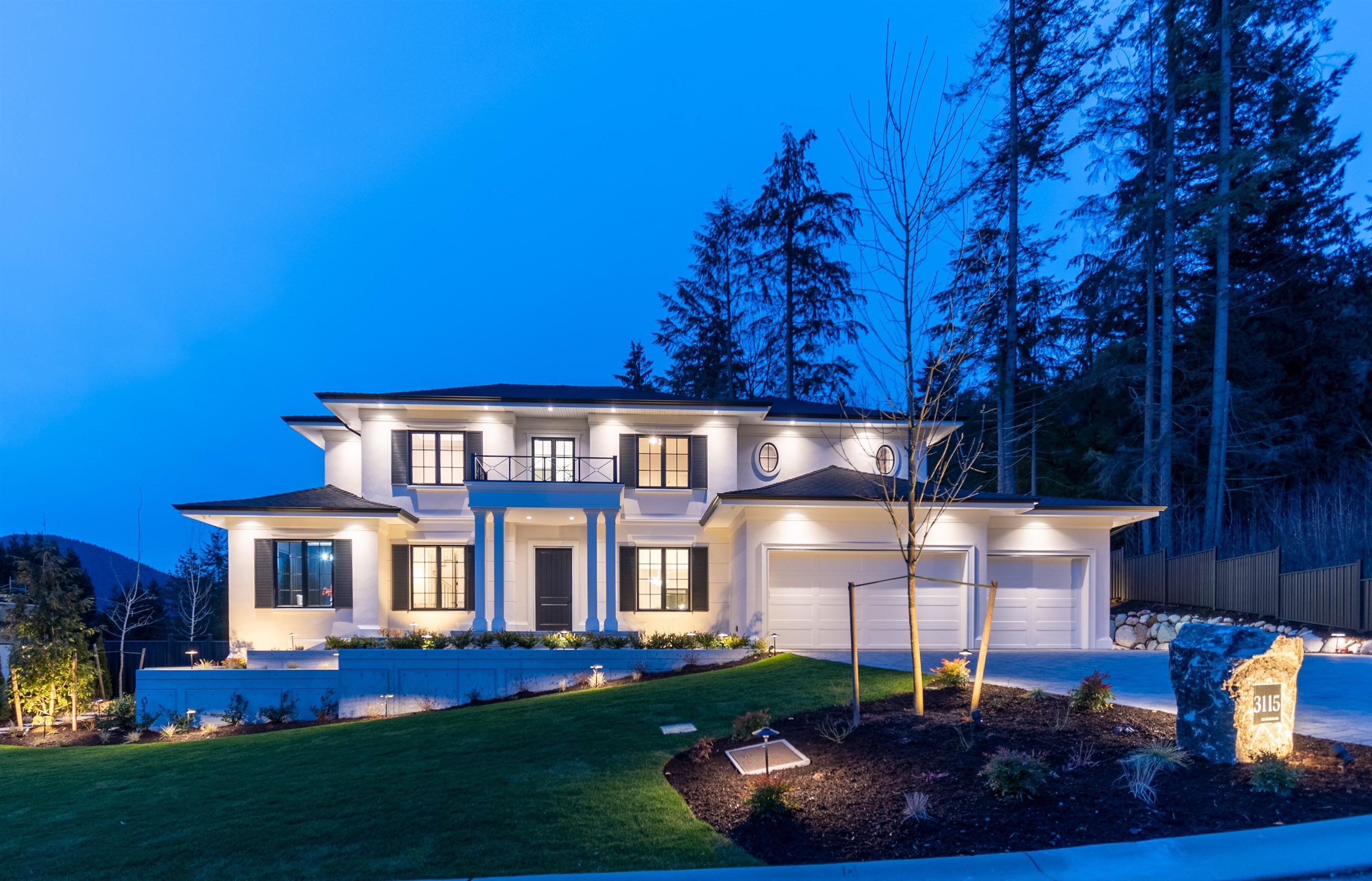 Main Photo: 3115 CHESTNUT Crescent in Port Moody: Anmore House for sale in "BELLA TERRA BY THE LAKE" : MLS®# R2755080