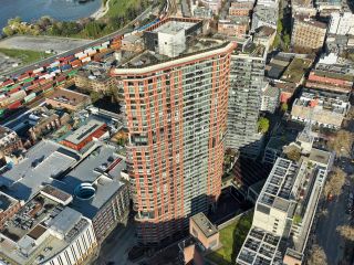 Photo 3: 3505 128 W CORDOVA Street in Vancouver: Downtown VW Condo for sale in "WOODWARDS W43" (Vancouver West)  : MLS®# R2859565