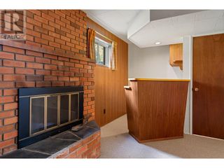 Photo 30: 1557 Pinehurst Crescent in Kelowna: House for sale : MLS®# 10316702