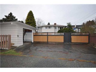 Photo 2: 3766 IRMIN Street in Burnaby: Suncrest House for sale (Burnaby South)  : MLS®# V936119