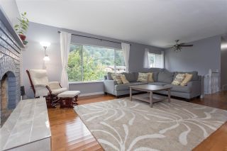 Photo 2: 38134 WESTWAY Avenue in Squamish: Valleycliffe House for sale in "Valleycliffe" : MLS®# R2206944