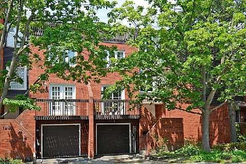 Main Photo: 1241 Cornerbrook Place in Mississauga: Erindale House (3-Storey) for sale : MLS®# W2923195