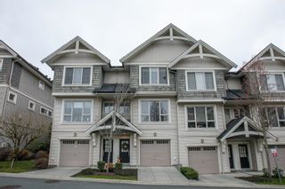 Photo 1: 128 3105 DAYANEE SPRINGS Boulevard in Coquitlam: Westwood Plateau Townhouse for sale in "WHITEAIL LANE" : MLS®# R2673943