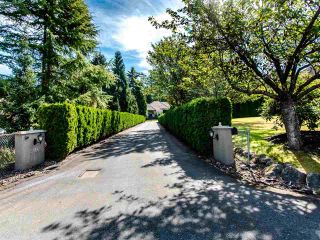 Photo 1: 2866 169 Street in Surrey: Grandview Surrey House for sale in "Uplands" (South Surrey White Rock)  : MLS®# R2481981