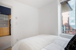 Photo 17: 1507 33 SMITHE Street in Vancouver: Yaletown Condo for sale in "COOPERS LOOKOUT" (Vancouver West)  : MLS®# R2539609