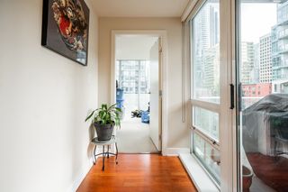 Photo 20: 1002 1277 MELVILLE Street in Vancouver: Coal Harbour Condo for sale in "FLAT IRON" (Vancouver West)  : MLS®# R2865121