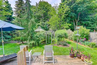 Photo 32: 4 Eastmoor Crescent in Toronto: Birchcliffe-Cliffside House (Bungalow) for sale (Toronto E06)  : MLS®# E6139000
