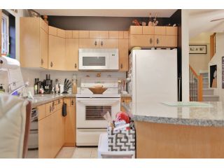 Photo 12: 37 7488 SOUTHWYNDE Avenue in Burnaby: South Slope Townhouse for sale in "LEDGESTONE 1" (Burnaby South)  : MLS®# R2017217