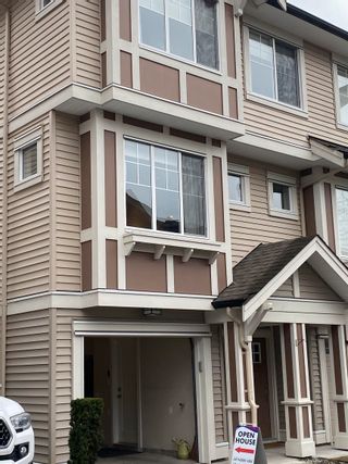 Photo 1: 33 10151 240 Street in Maple Ridge: Albion Townhouse for sale in "ALBION" : MLS®# R2657430
