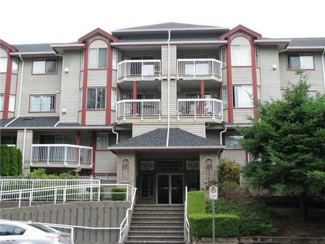 Main Photo: 308 1215 PACIFIC Street in Coquitlam: North Coquitlam Condo for sale in "PACIFIC PLACE" : MLS®# V1041446