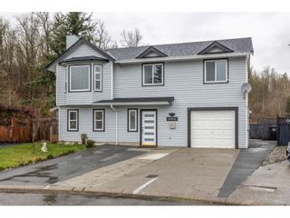 Photo 1: 31819 SATURNA Crescent in Abbotsford: Abbotsford West House for sale : MLS®# R2814362