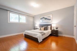 Photo 21: 9 Laureleaf Road S in Toronto: Bayview Woods-Steeles House (Backsplit 4) for sale (Toronto C15)  : MLS®# C7061668