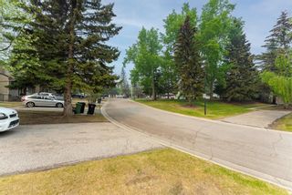 Photo 35: 51 310 Brookmere Road SW in Calgary: Braeside Row/Townhouse for sale : MLS®# A2051289
