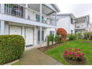Photo 4: 149 32691 GARIBALDI Drive in Abbotsford: Central Abbotsford Townhouse for sale in "Carriage Lane" : MLS®# R2683196