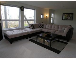 Photo 2: 210 6888 SOUTHPOINT Drive in Burnaby: South Slope Condo for sale in "CORTINA" (Burnaby South)  : MLS®# V699290