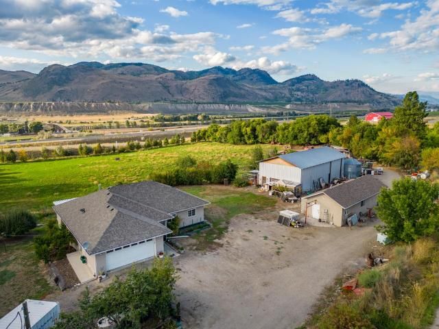 Main Photo: 1585 LANCE Road in Kamloops: Pritchard House for sale : MLS®# 174801