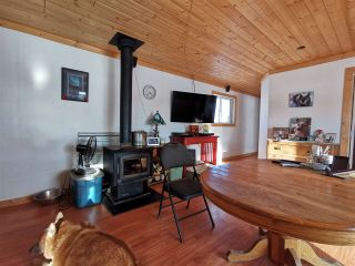Photo 5: 16458 SIPHON CREEK Road in Fort St. John: Fort St. John - Rural E 100th House for sale in "CECIL LAKE" (Fort St. John (Zone 60))  : MLS®# R2444353