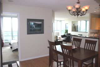 Photo 3: 1104 6659 SOUTHOAKS Crescent in Burnaby: Highgate Condo  in "GEMINI 2" (Burnaby South)  : MLS®# R2582918