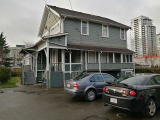 Photo 4: 423 SIXTH STREET in New Westminster: Queens Park Multi-Family Commercial for sale : MLS®# C8035498