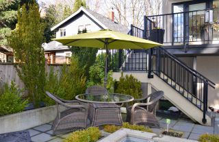 Photo 18: 200 656 W 13TH Avenue in Vancouver: Fairview VW Condo for sale in "CHEZ NOUS" (Vancouver West)  : MLS®# R2433312