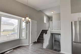 Photo 12: 5106 Erin Place SE in Calgary: Erin Woods Detached for sale : MLS®# A1220207