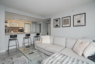 Photo 6: 2509 788 HAMILTON Street in Vancouver: Downtown VW Condo for sale in "TV Towers 1" (Vancouver West)  : MLS®# R2877267