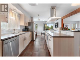 Photo 10: 715 Lowe Drive in Cawston: House for sale : MLS®# 10309112