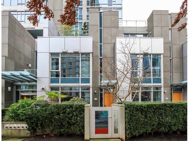 Main Photo: TH31 1277 W CORDOVA Street in Vancouver: Coal Harbour Townhouse for sale in "CALLISTO" (Vancouver West)  : MLS®# V1098410