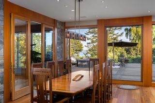 Photo 9: 2999 Beach Dr in Oak Bay: OB Uplands House for sale : MLS®# 952339