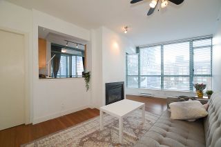 Photo 3: 402 1238 BURRARD Street in Vancouver: Downtown VW Condo for sale in "ALTADENA" (Vancouver West)  : MLS®# R2423214
