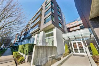 Photo 1: 716 5955 BIRNEY Avenue in Vancouver: University VW Condo for sale in "Yu" (Vancouver West)  : MLS®# R2847641
