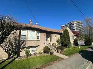 Photo 2: 2305 ALMA Street in Vancouver: Point Grey House for sale (Vancouver West)  : MLS®# R2873963