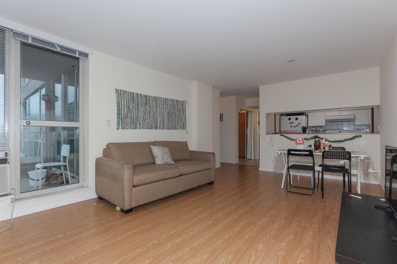 Photo 4: Photos: 1503 9633 MANCHESTER Drive in Burnaby: Cariboo Condo for sale in "STRATHMORE TOWERS" (Burnaby North)  : MLS®# R2227142