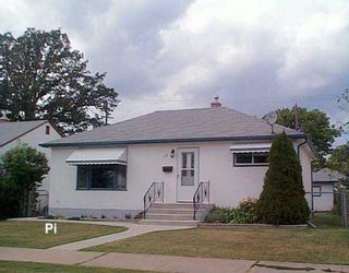 Photo 1: 19 AVONDALE Avenue in Winnipeg: St Vital Single Family Detached for sale (South East Winnipeg)  : MLS®# 2611665