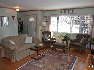 Photo 3: 344 ALCOTT Crescent SE in CALGARY: Acadia Residential Detached Single Family for sale (Calgary)  : MLS®# C3561014