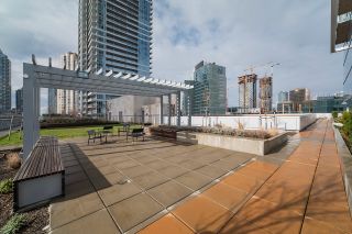 Photo 9: 4308 6000 MCKAY Avenue in Burnaby: Metrotown Condo for sale in "STATION SQUARE %" (Burnaby South)  : MLS®# R2858432