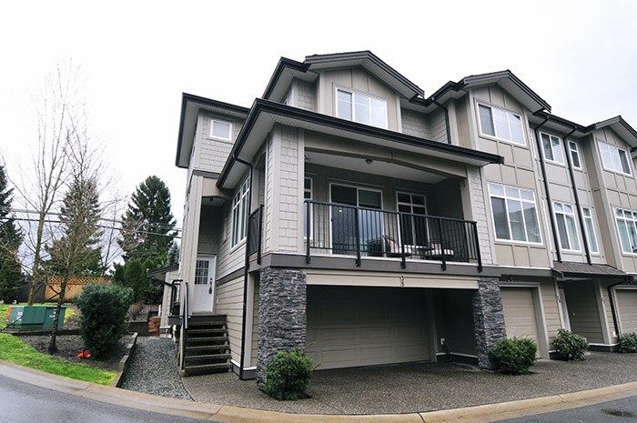 Main Photo: 35 22865 TELOSKY Avenue in Maple Ridge: East Central Townhouse for sale in "WINDSONG" : MLS®# R2036776