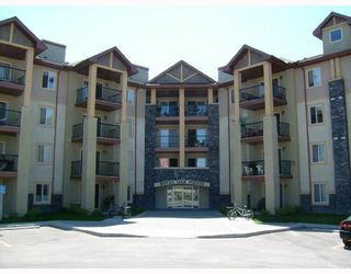 Photo 2: 1419 8810 Royal Birch Boulevard NW in Calgary: Royal Oak Apartment for sale : MLS®# A2012417