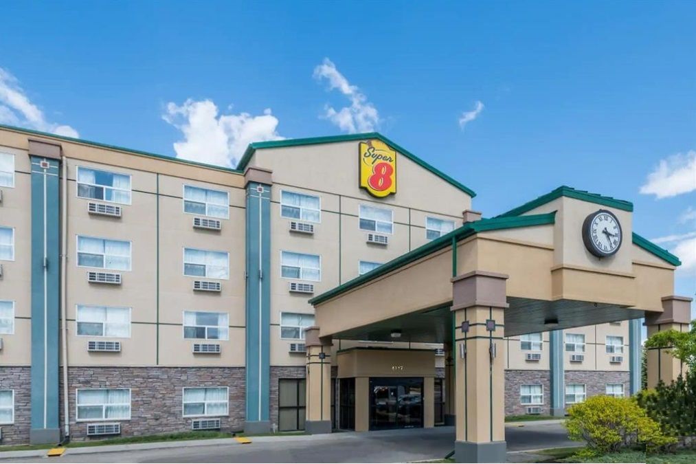 Franchise hotel for sale Alberta