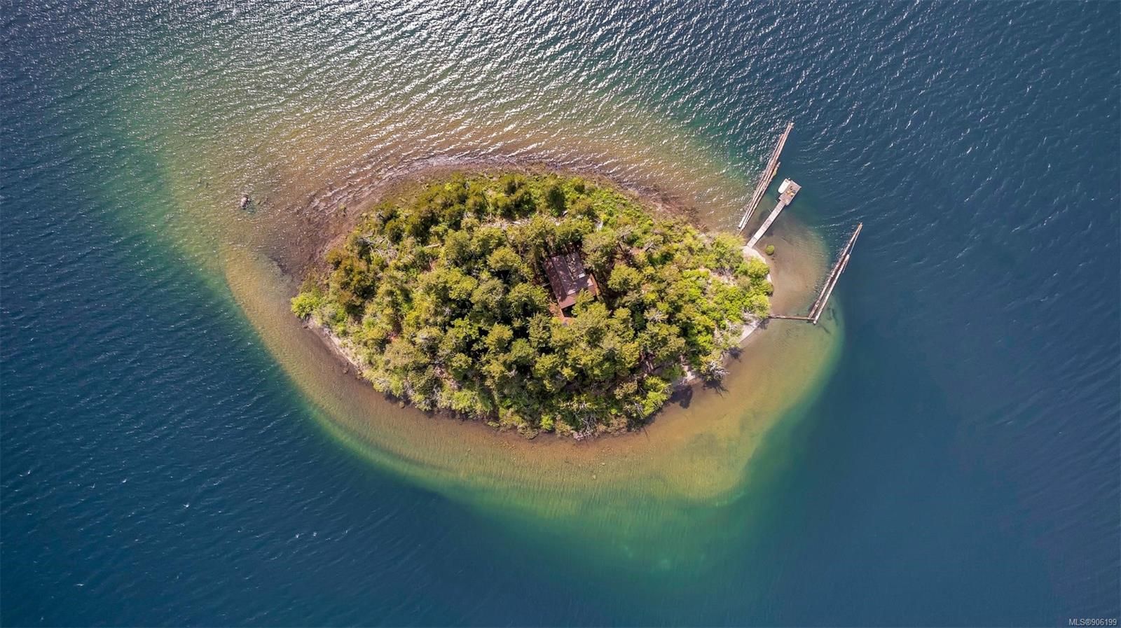#7  Island Island, Youbou