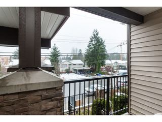 Photo 5: 217 19939 55A Avenue in Langley: Langley City Condo for sale in "MADISON CROSSING" : MLS®# R2434033