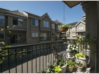 Photo 7: 1534 BEST Street: White Rock Townhouse for sale in "The Courtyards" (South Surrey White Rock)  : MLS®# F1316341