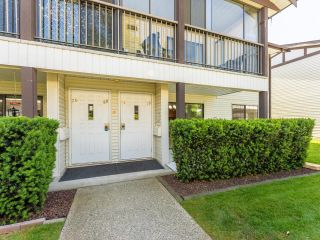 Photo 2: 69 32718 GARIBALDI Drive in Abbotsford: Abbotsford West Townhouse for sale in "Fircrest" : MLS®# R2786616