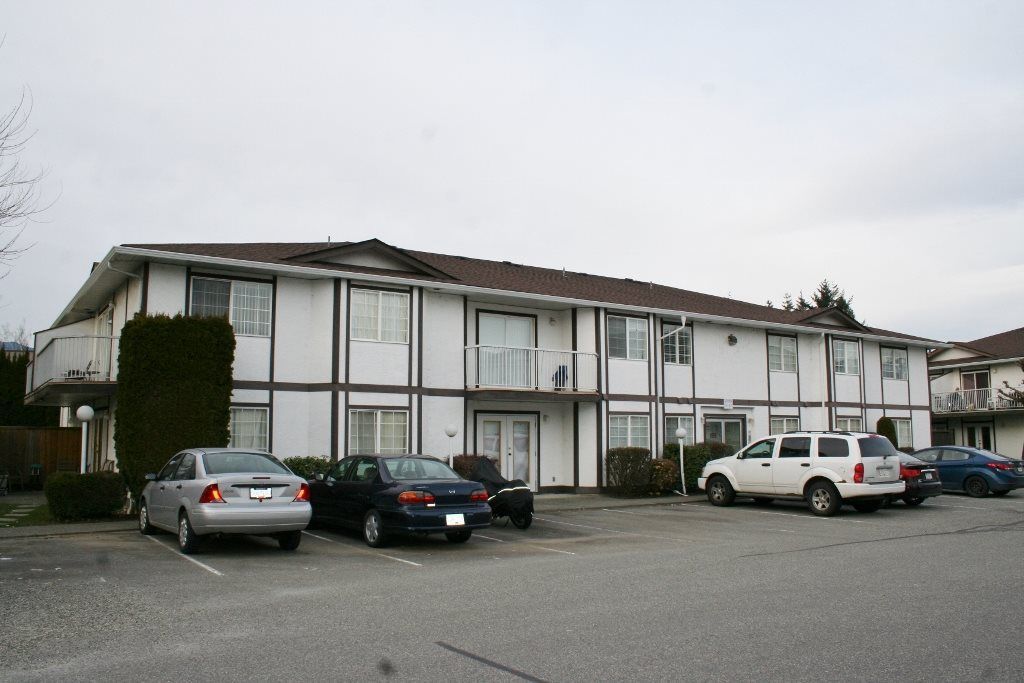 Main Photo: 6 45655 MCINTOSH Drive in Chilliwack: Chilliwack W Young-Well Condo for sale in "McIntosh Place" : MLS®# R2240095