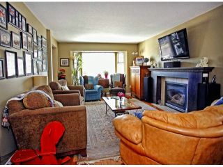 Photo 3: 35293 BELANGER Drive in Abbotsford: Abbotsford East House for sale : MLS®# F1306668