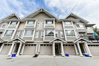 Photo 1: 7 20159 68 Avenue in Langley: Willoughby Heights Townhouse for sale in "Vantage" : MLS®# R2187732